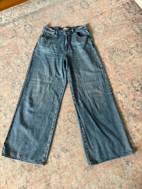 Madewell Wide-Leg Jeans in Faded Blue Wash